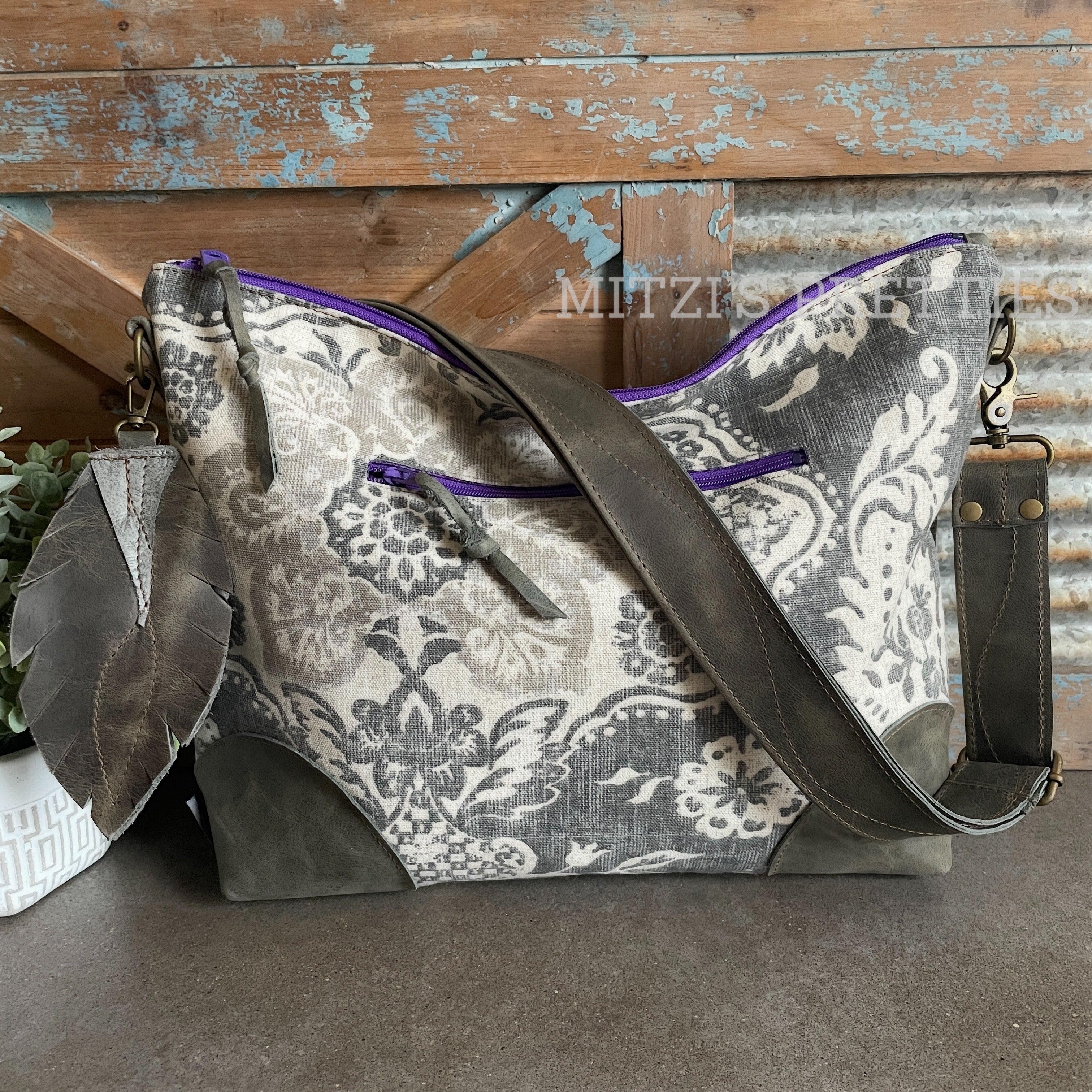 MADE TO ORDER newest Slouchy Bag in Floral & Gray Leather